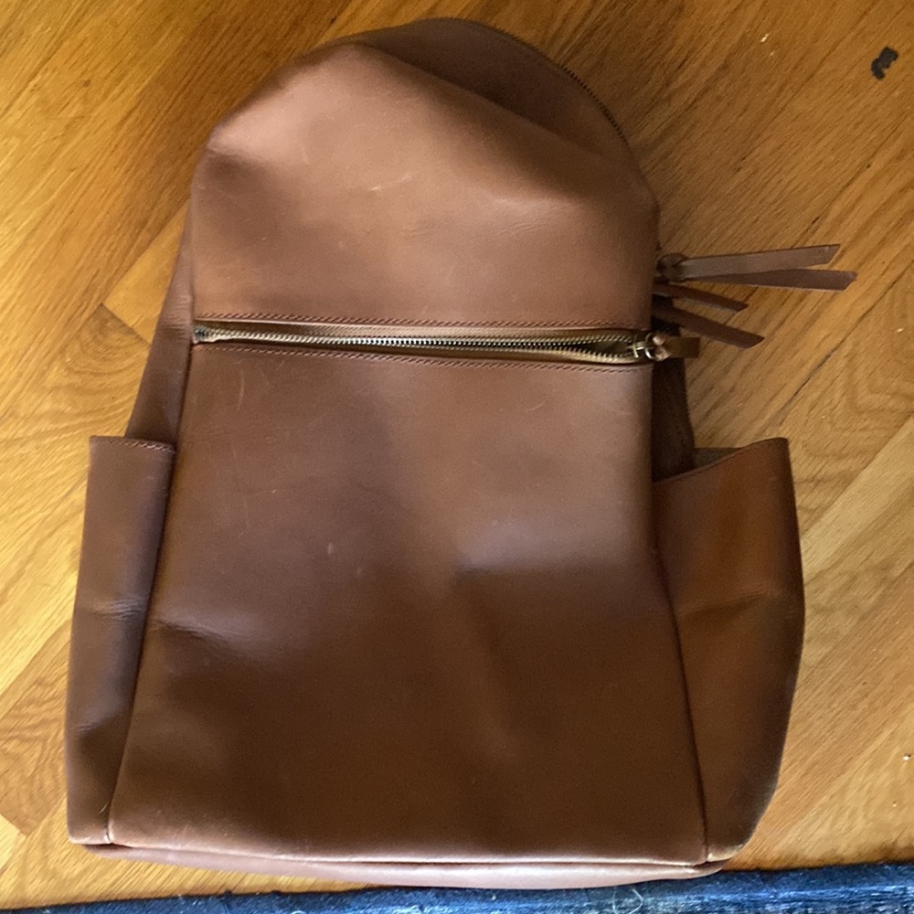 Able Alem backpack
